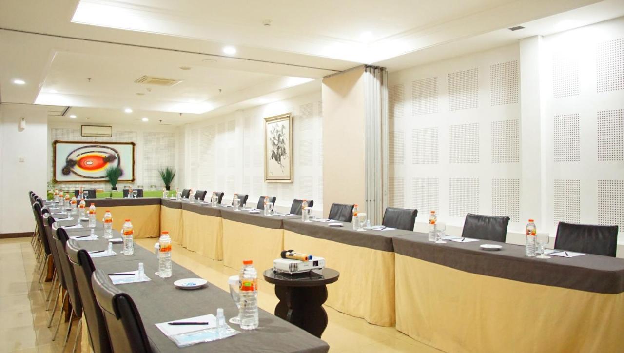 Gp Mega Kuningan Jakarta Ngoại thất bức ảnh
