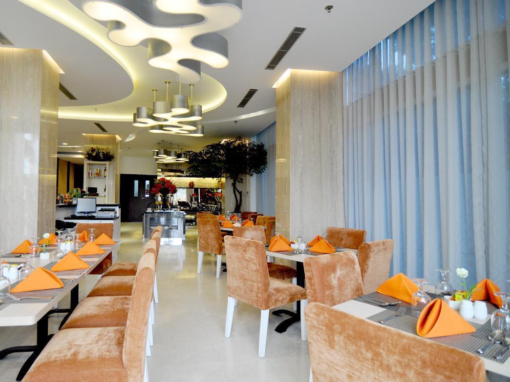 Gp Mega Kuningan Jakarta Ngoại thất bức ảnh