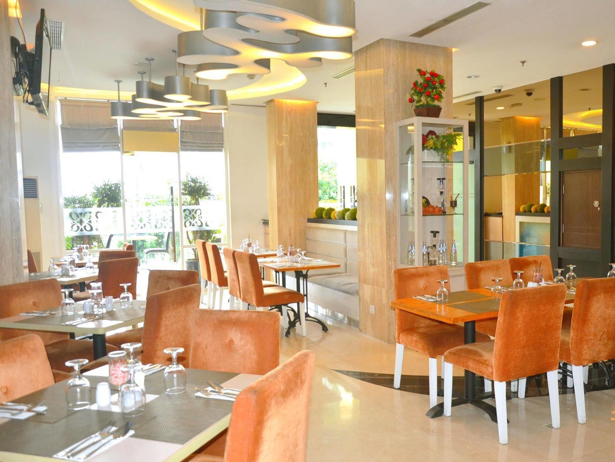 Gp Mega Kuningan Jakarta Ngoại thất bức ảnh